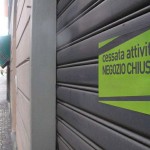 A Lecce, come nei comuni della provincia NEGOZI CHIUSI, VETRINE SPENTE