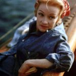 POLVERE DI STELLE / IL MITO DI MARLENE DIETRICH, DONNA FATALE, INTELLIGENTE E INDIPENDENTE