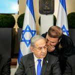 “Arrestate Netanyahu, autore di crimini di guerra e di crimini contro l’umanità”